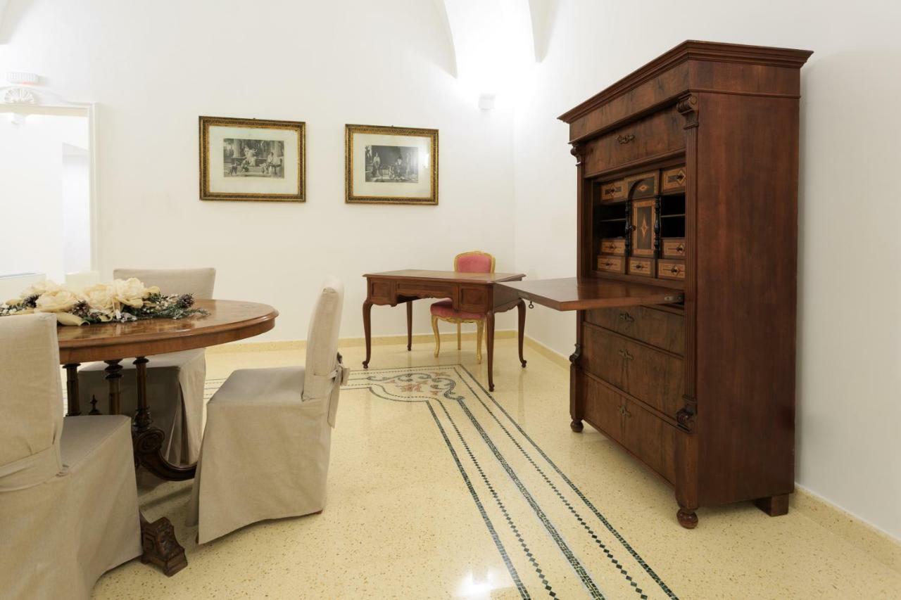 Palazzo Casto Relais Hotel Taviano  Luaran gambar